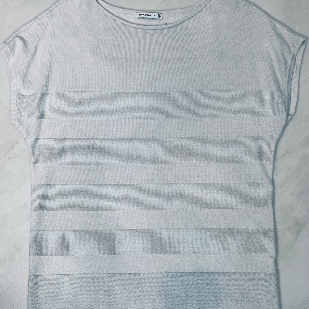 Staccato short sleeve white sweater, large